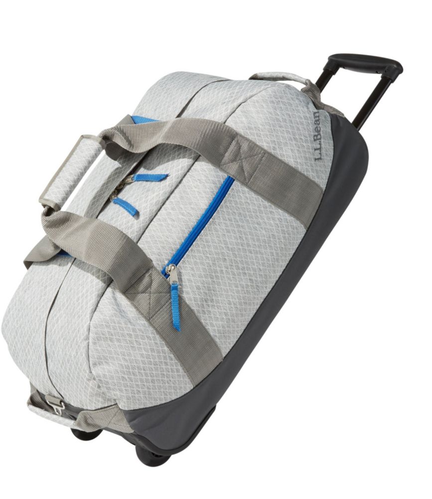 duffel bag luggage with wheels