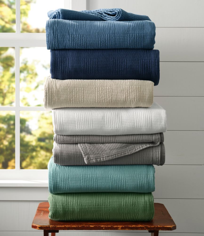 Vintage Matelassé Coverlet