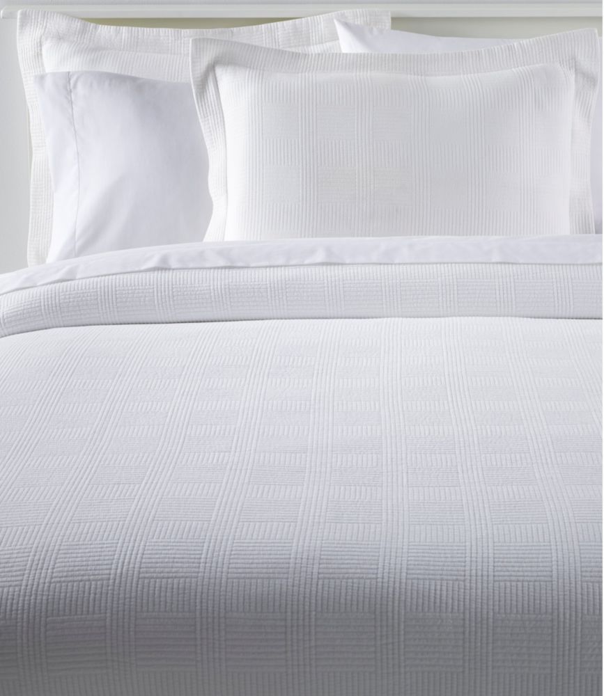 Vintage Matelassé Coverlet