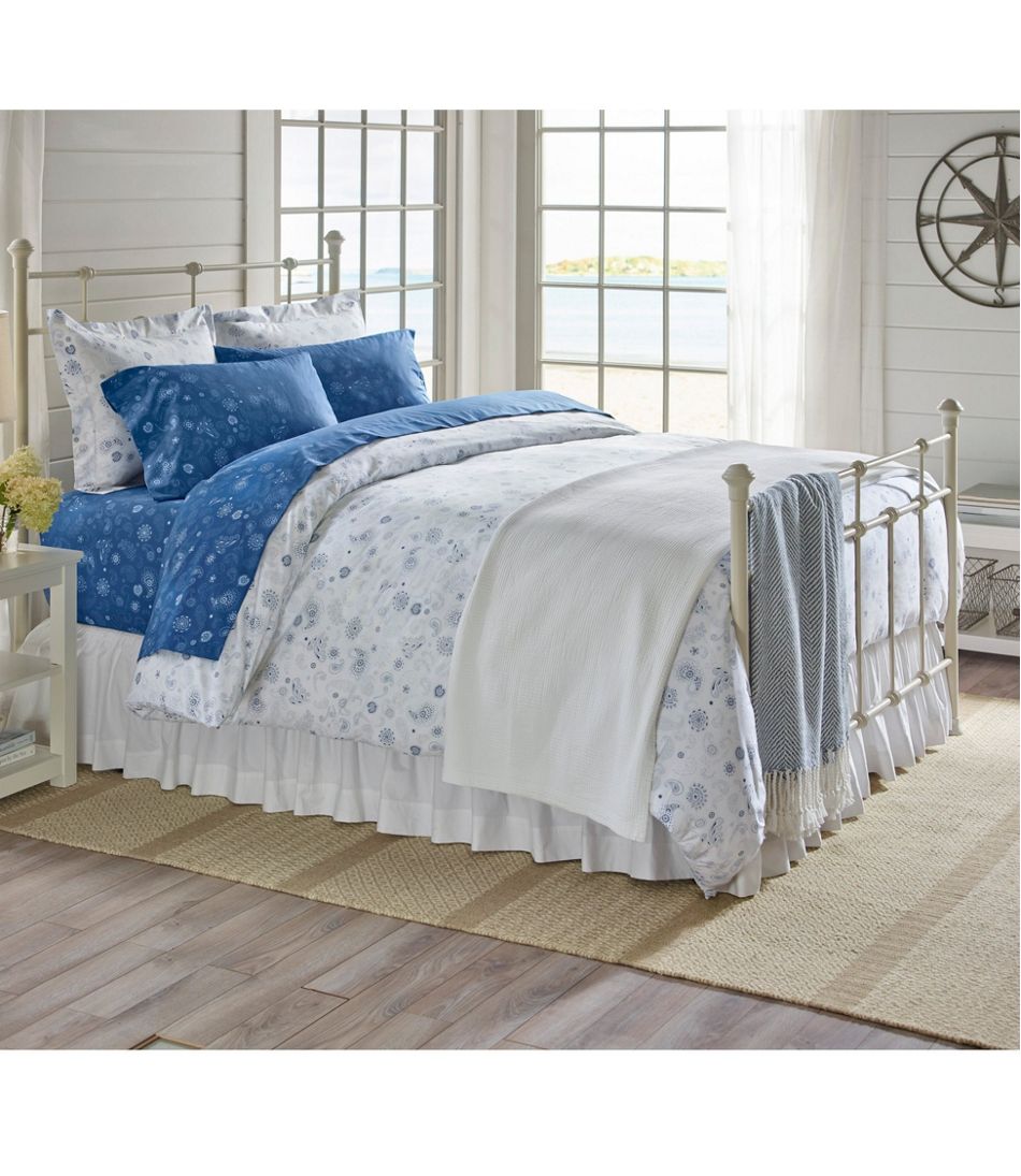 Lakehouse Bed
