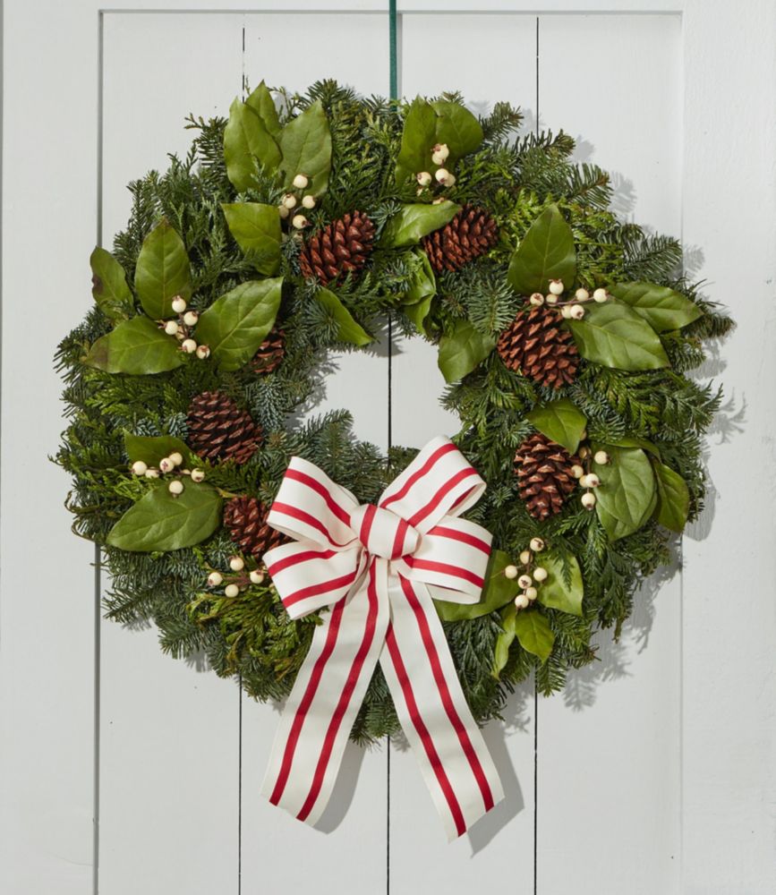 Woodland Snowberry Christmas Wreath