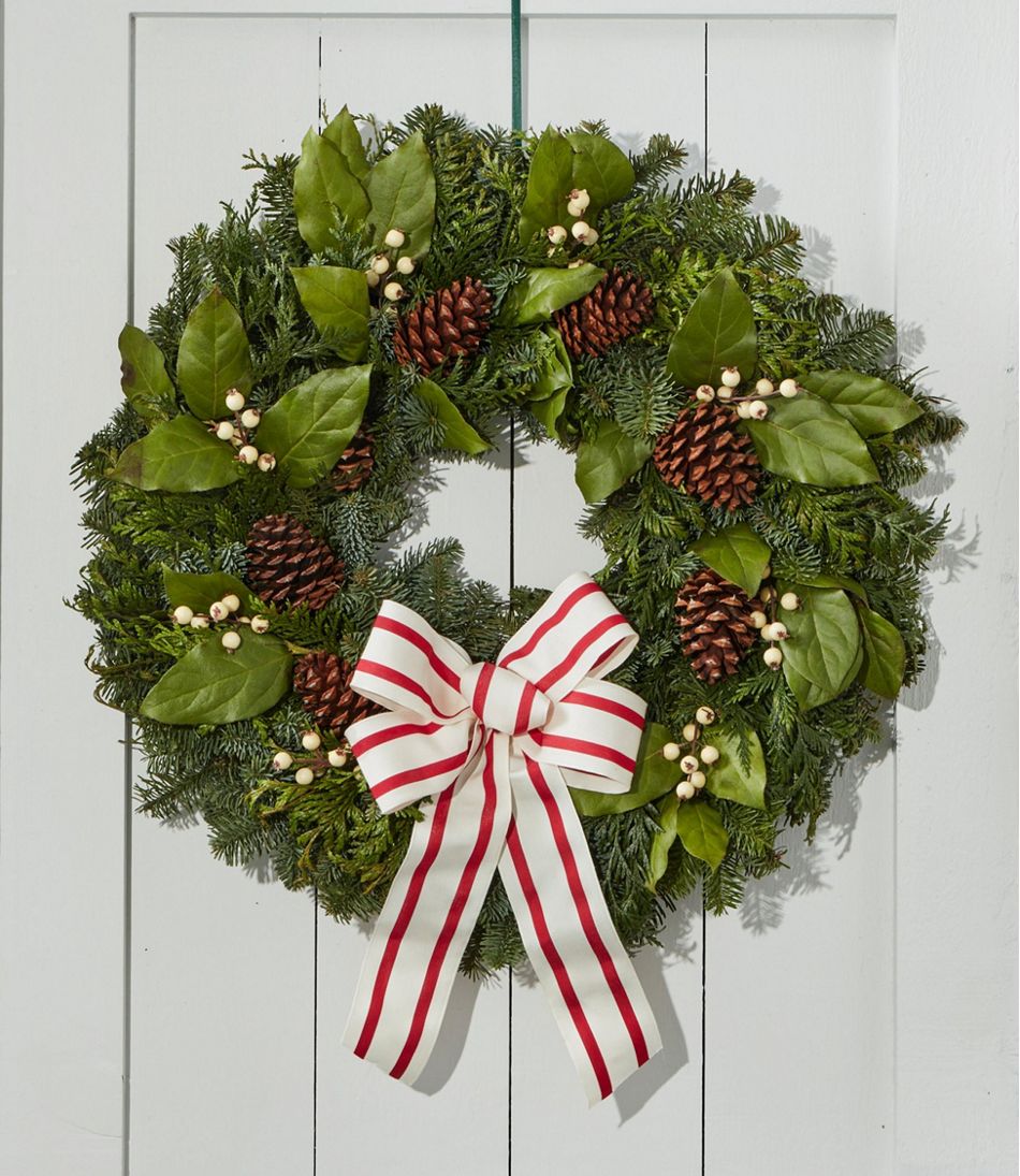 Woodland Snowberry Wreath, 24"