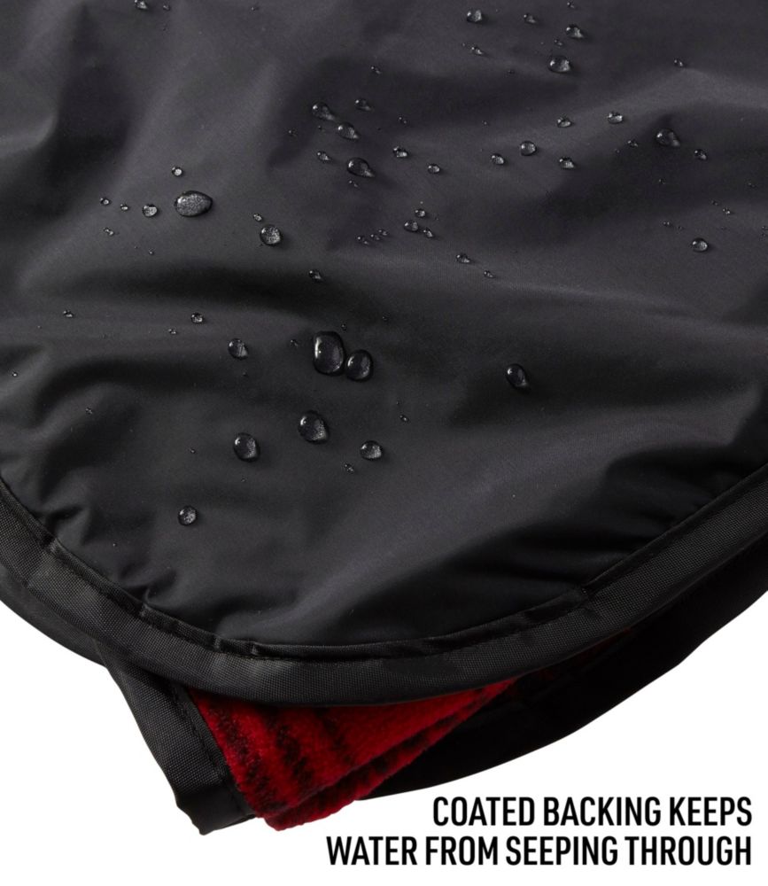 black waterproof blanket