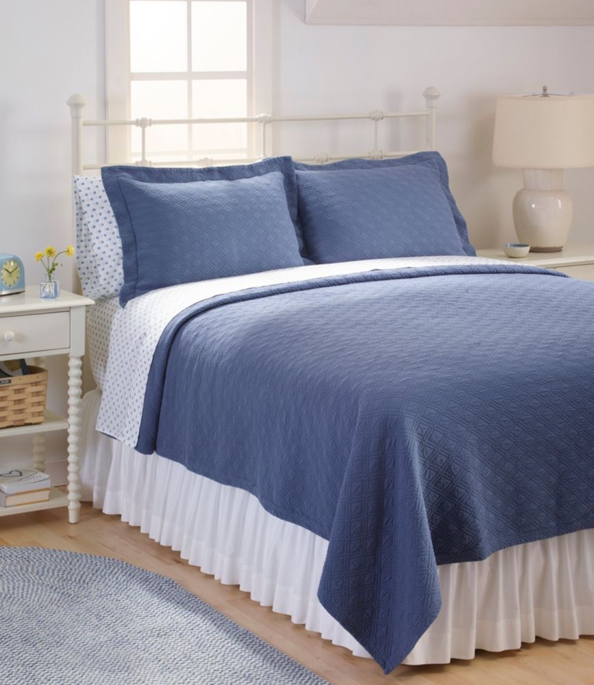 Diamond Stitch Matelasse Coverlet