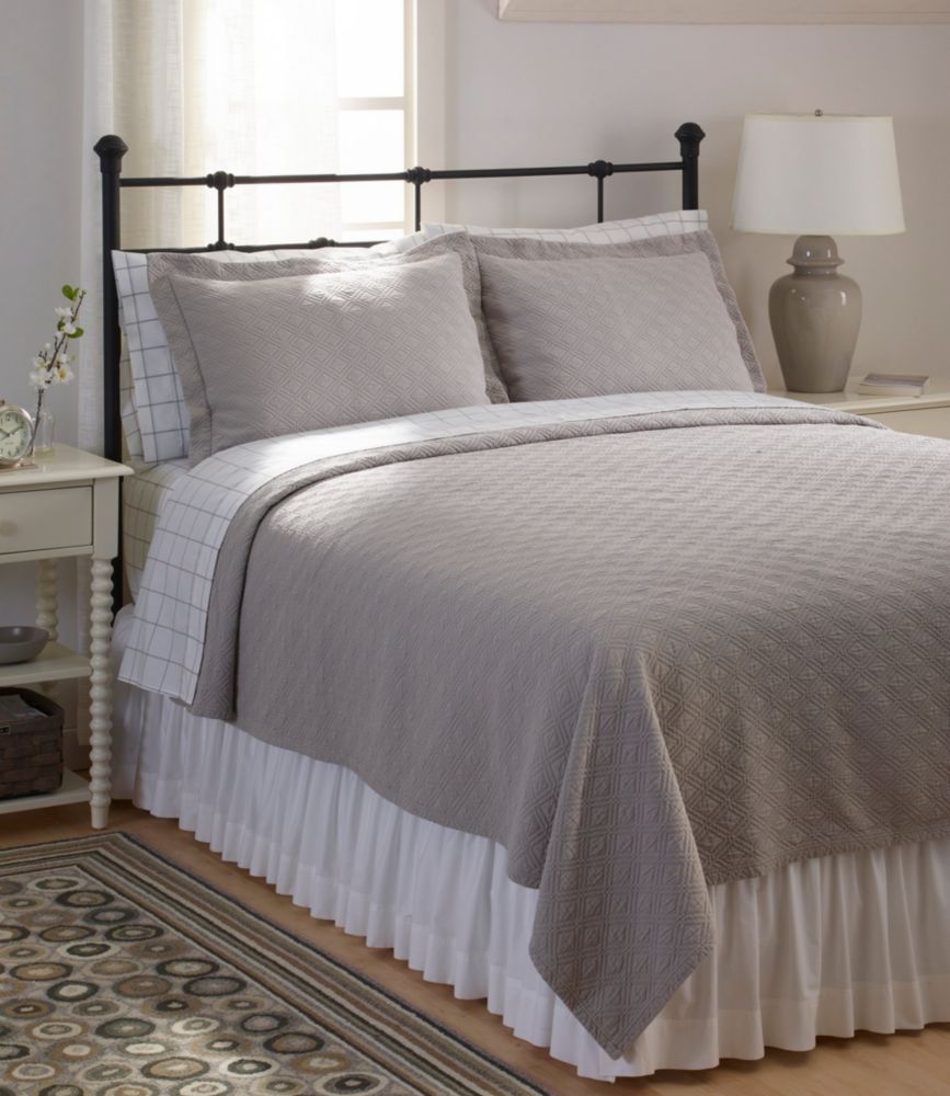 Diamond Stitch Matelasse Coverlet