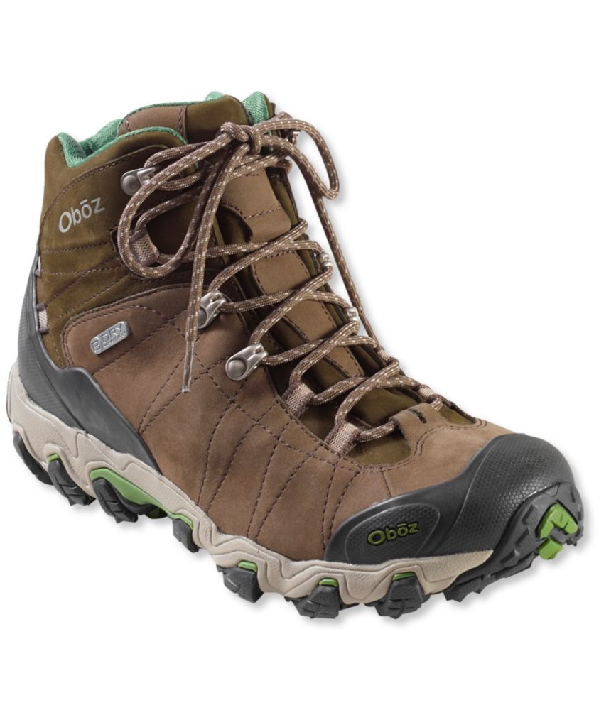 insulated hiking boots