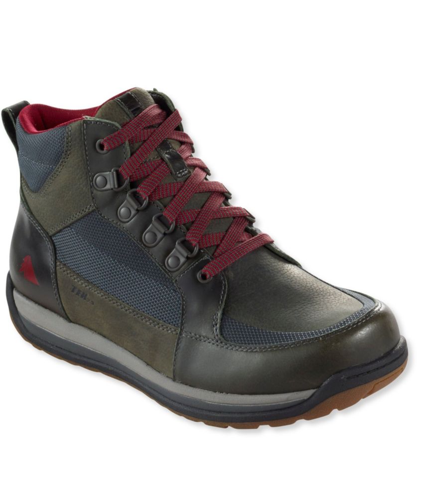 insulated chukka boots