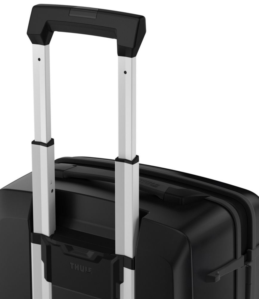 thule revolve luggage