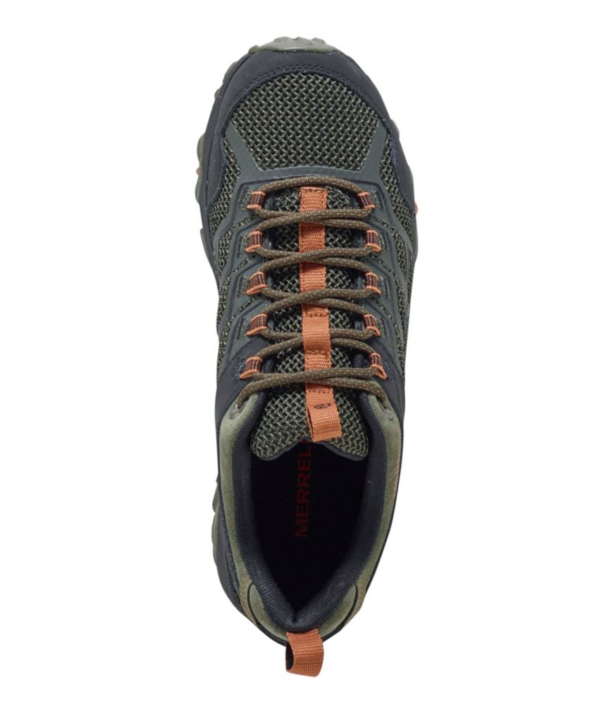 ventilated hiking shoes