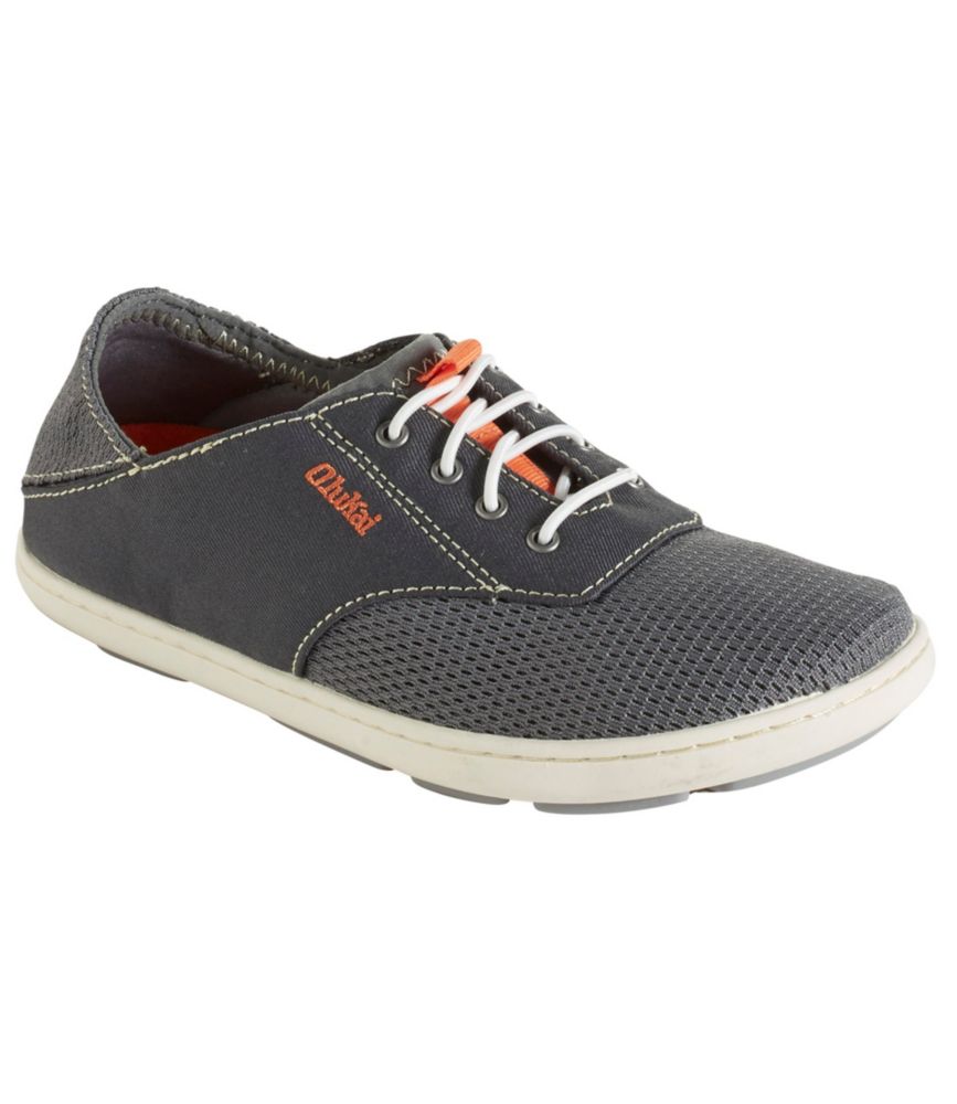 olukai boat shoes