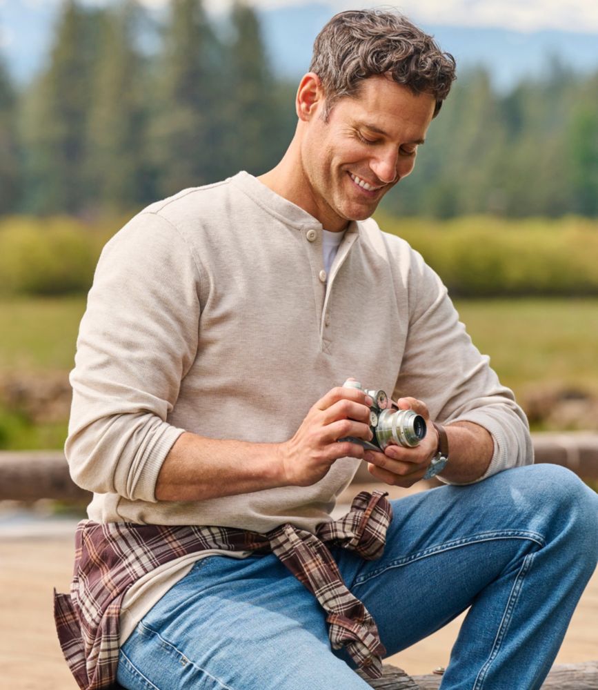 Men's Unshrinkable Mini-Waffle Henley, Long-Sleeve Traditional Fit, Classic Navy Heather, small image number 8