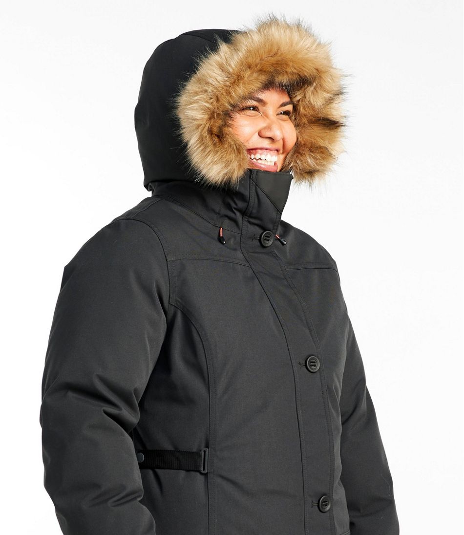 Ladies Parka Jacket With Fur Hood - minimalistisches Interieur