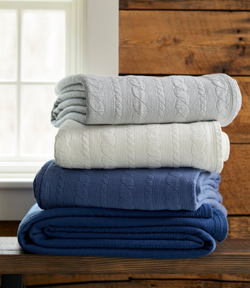 Cable Stitched Matelasse Coverlet