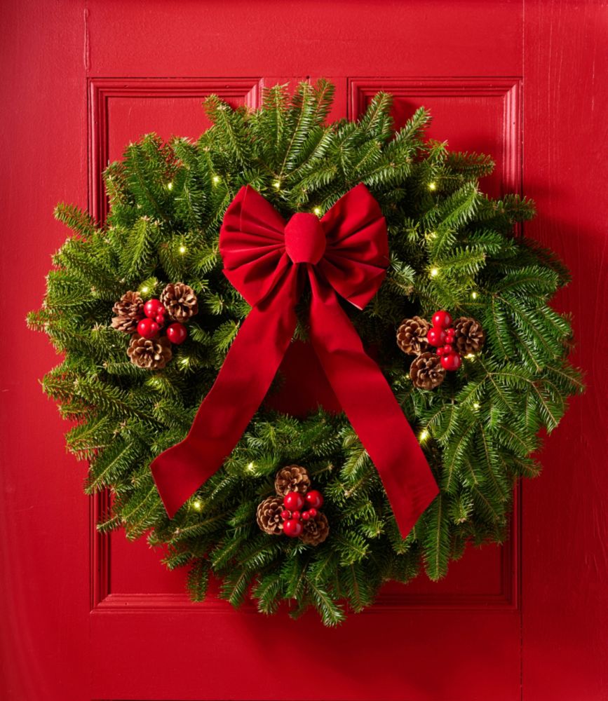 Traditional Christmas Balsam Wreath Lighted