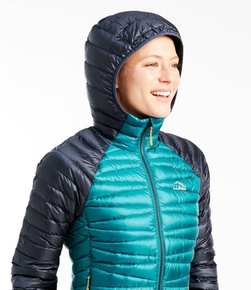 Women's Ultralight 850 Down Hooded Sweater, Colorblock, Deep Lagoon/Carbon Navy, small image number 4