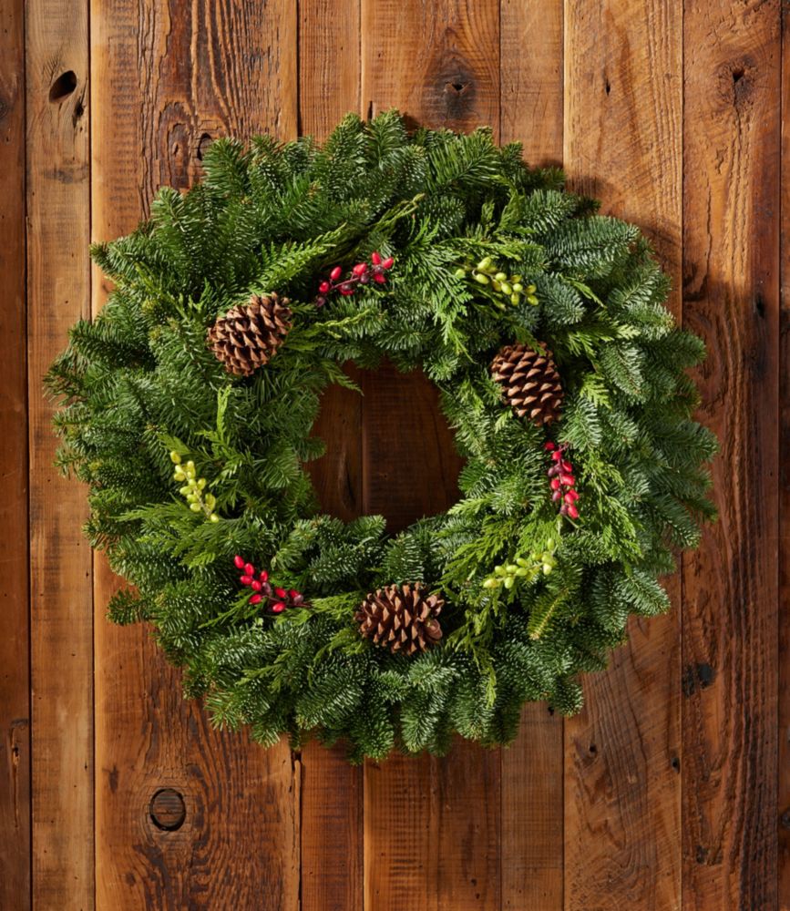 Woodland Berry Wreath 24" Delay Ship Week of 11/30