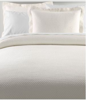 Organic Honeycomb Matelassé Bedspread