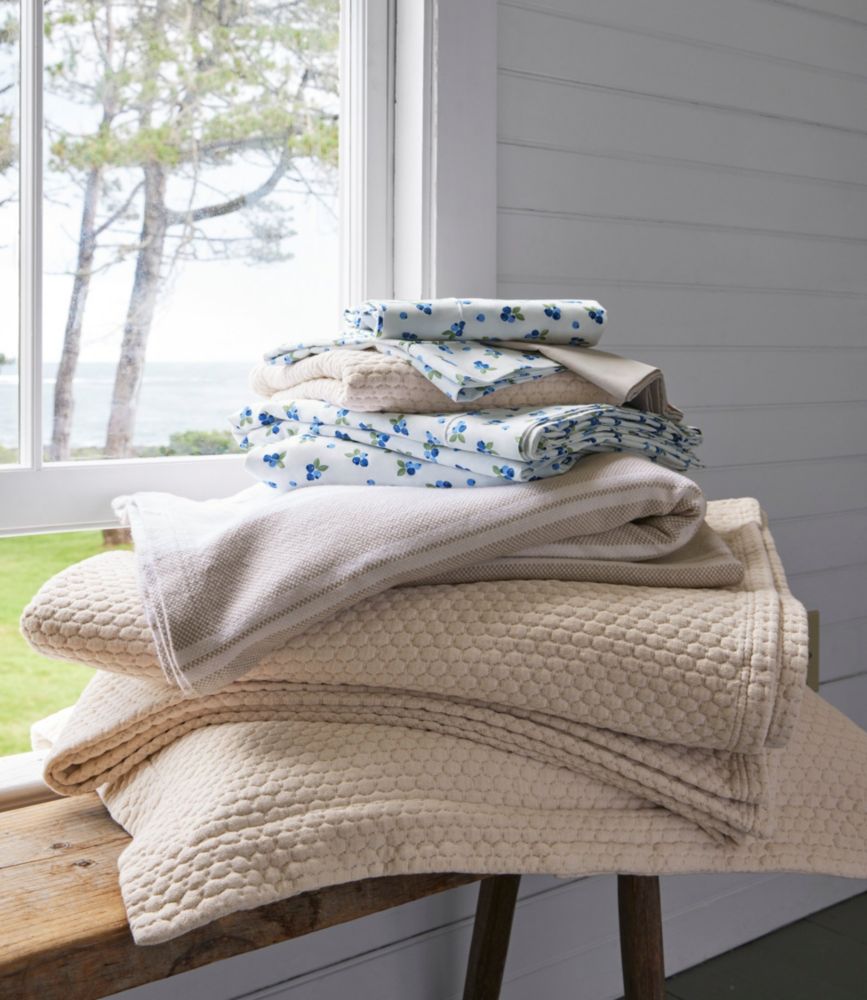 Organic Honeycomb Matelassé Coverlet, Bay Blue, small image number 5