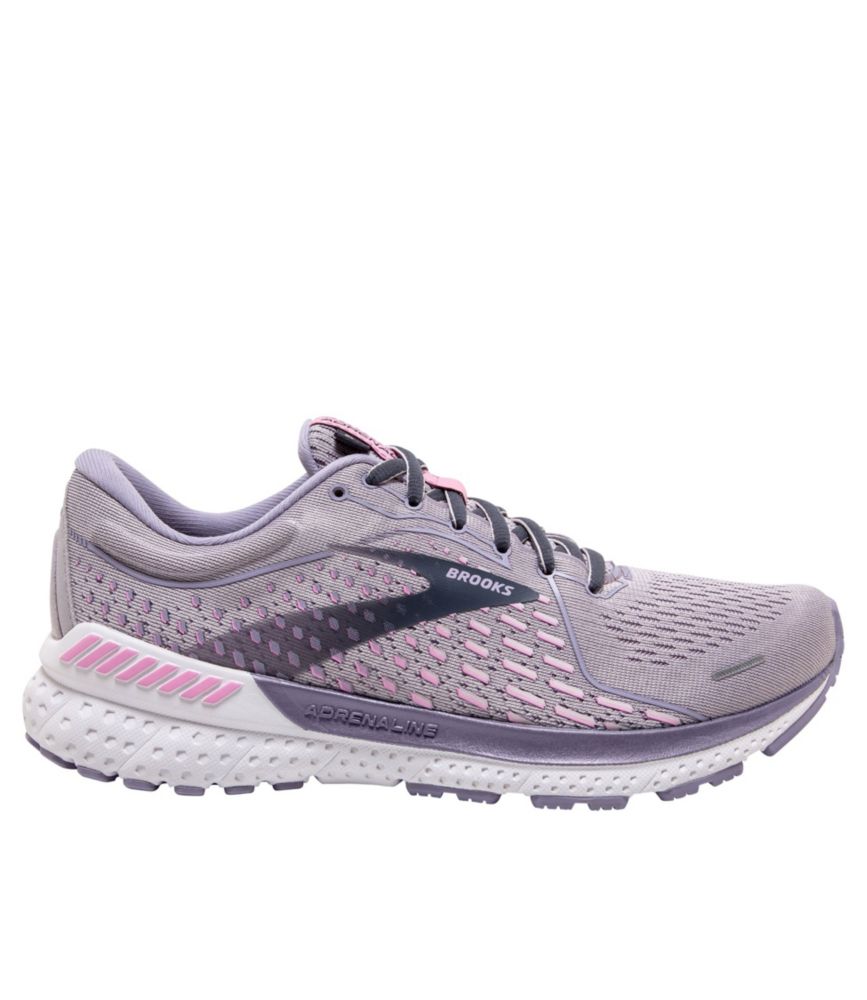 brooks womans sneakers