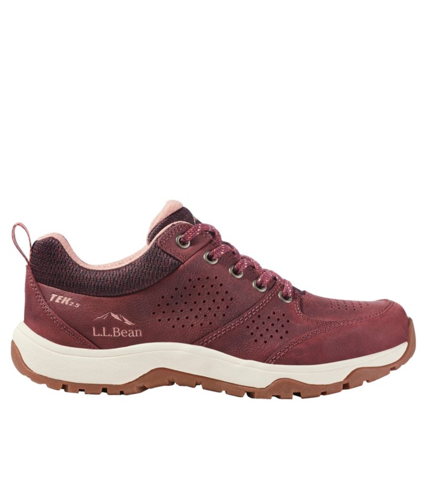 Women's Trailduster Hiking Shoes, Burgundy/Soft Cayenne, small image number 1