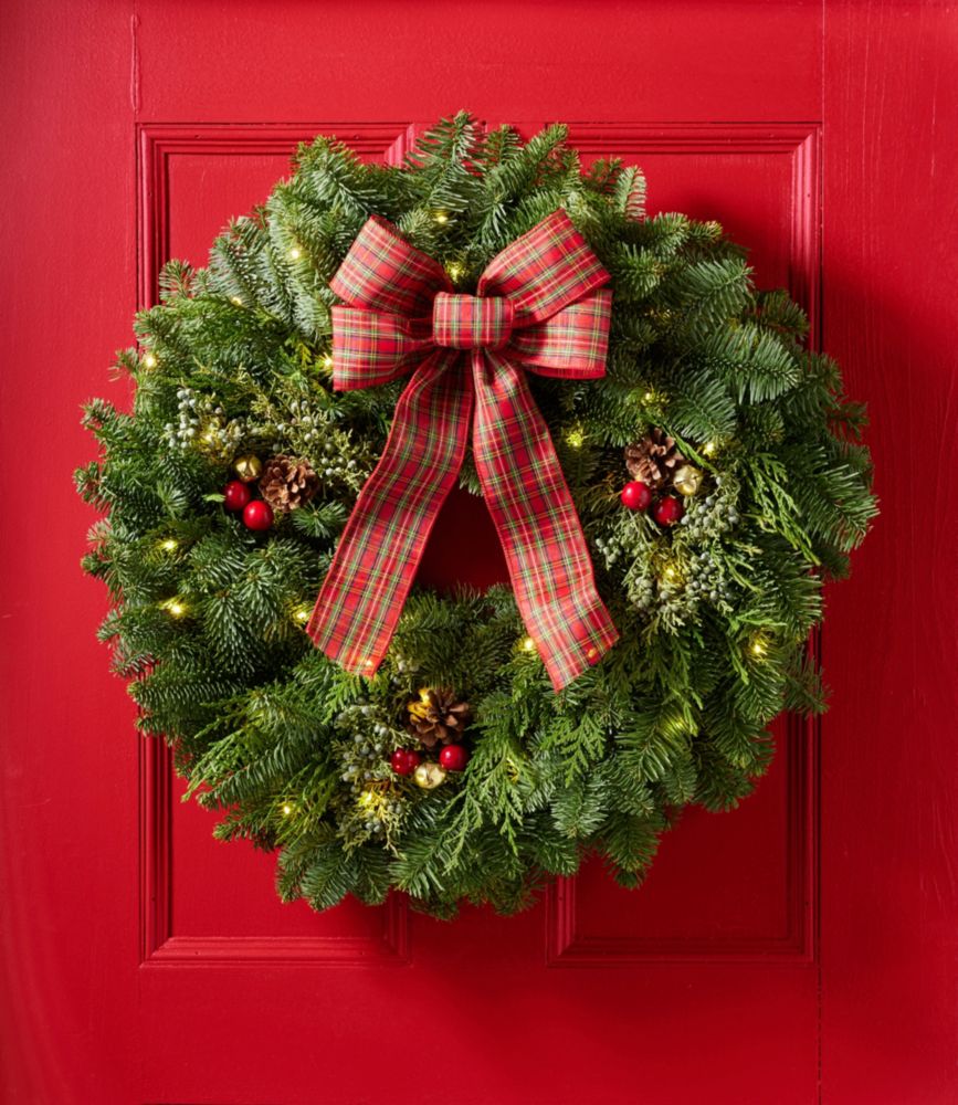 Tartan Lighted Wreath, 24"