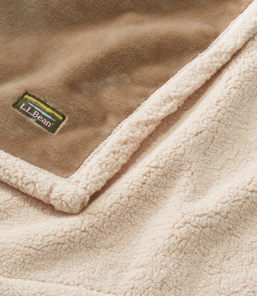 Ll bean rugged quilted dog outlet blanket