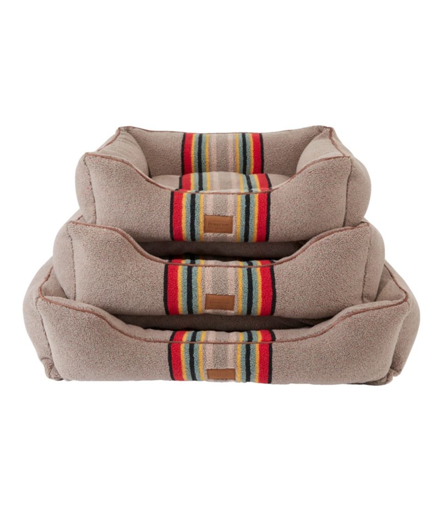 Vintage Camp Dog Bed