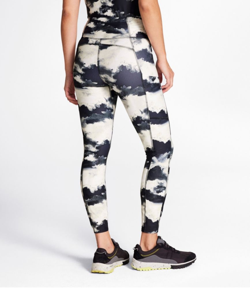 Women's L.L.Bean Everyday Performance 7/8 Leggings, High-Rise Pocket Print, Midnight Black Cloud, small image number 3