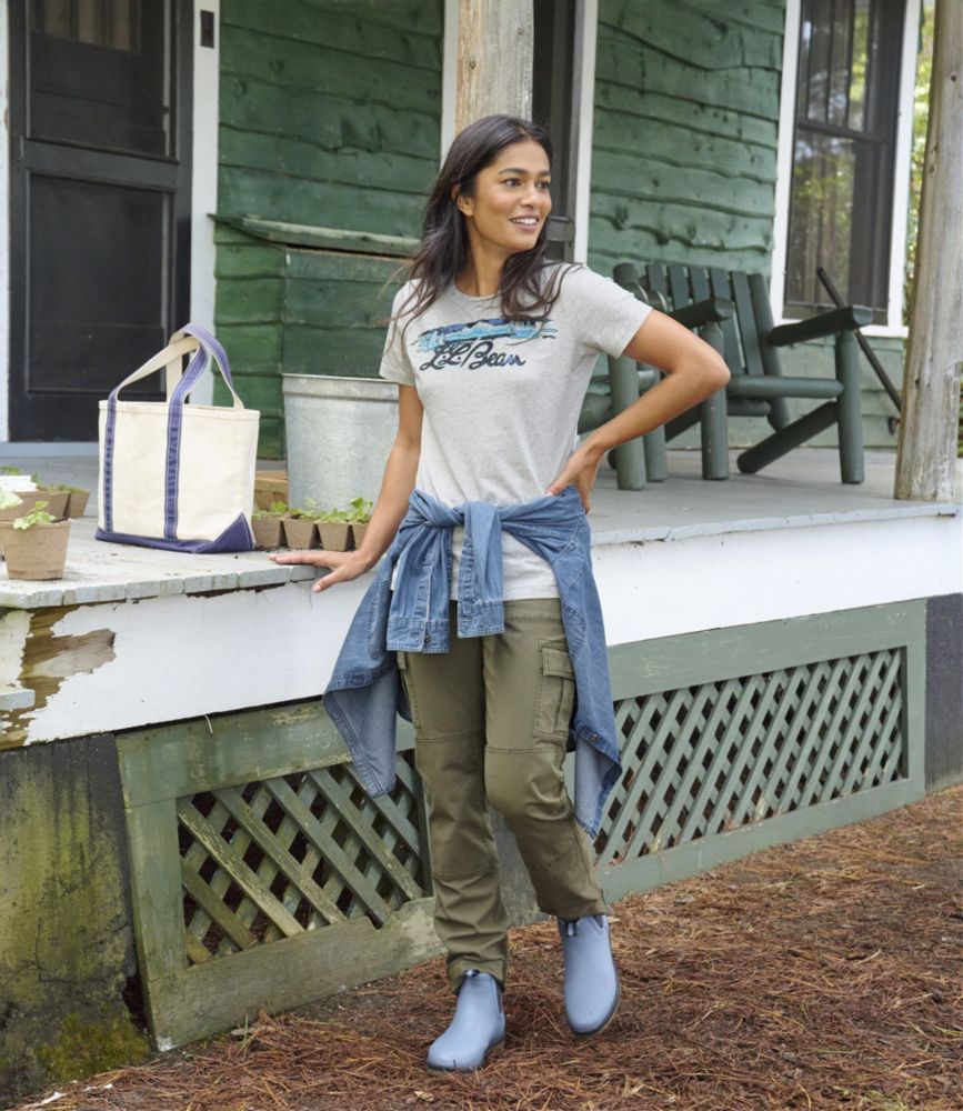 Women's Washed Cotton Tee, Short-Sleeve Crewneck Graphic, Light Gray Heather Vintage Script Logo, small image number 4