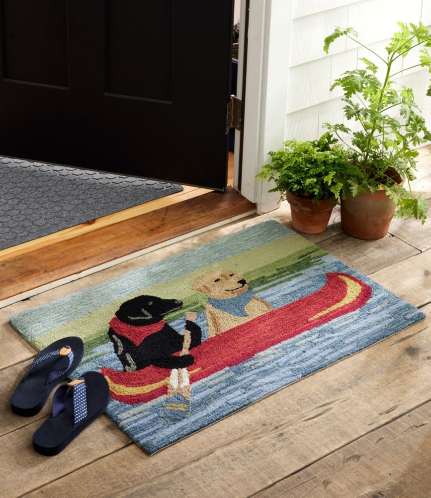 Indoor/Outdoor Vacationland Rug, Dog Canoe