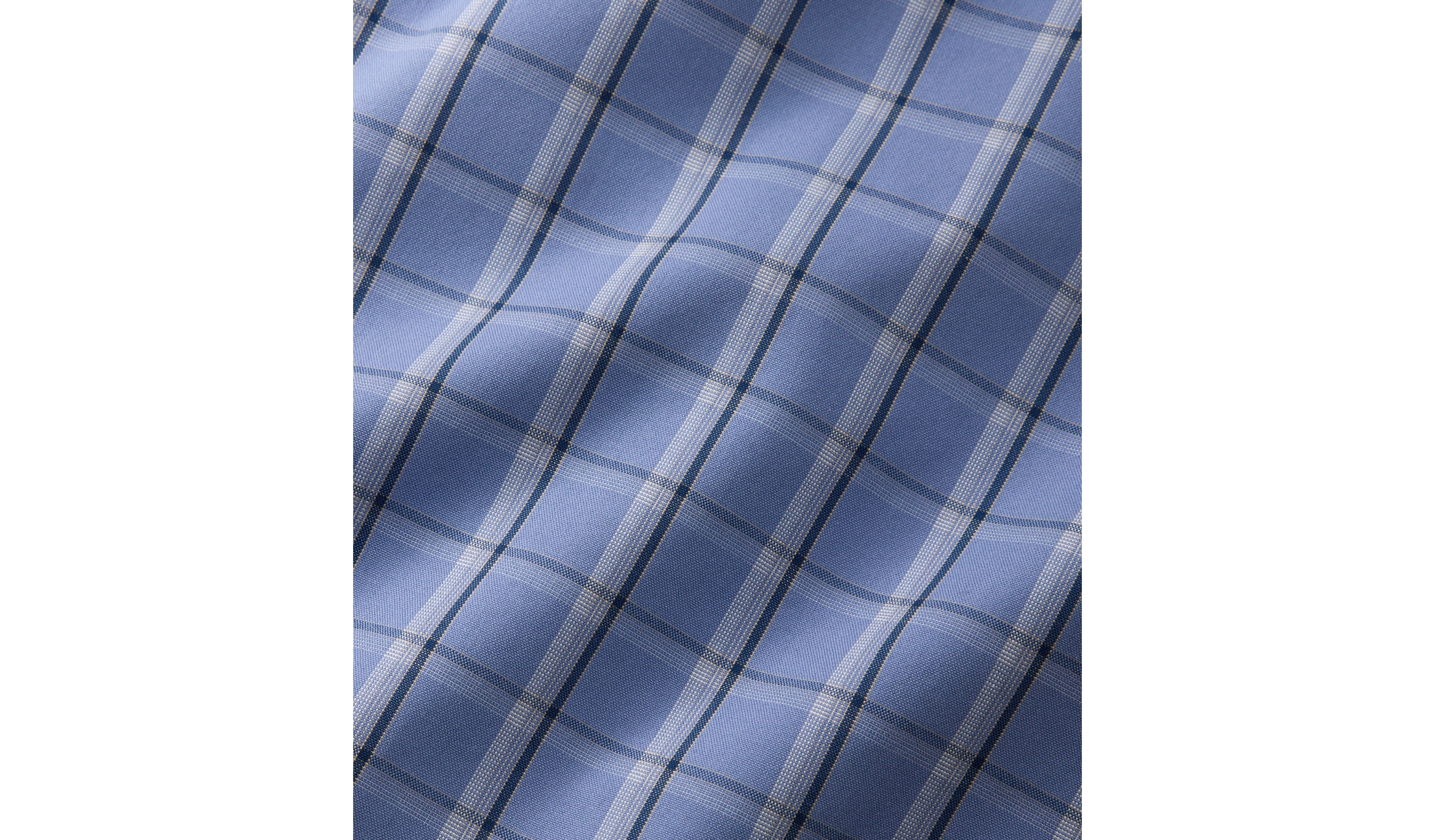 Women's Wrinkle-Free Pinpoint Oxford Shirt, Long-Sleeve Relaxed Fit Plaid