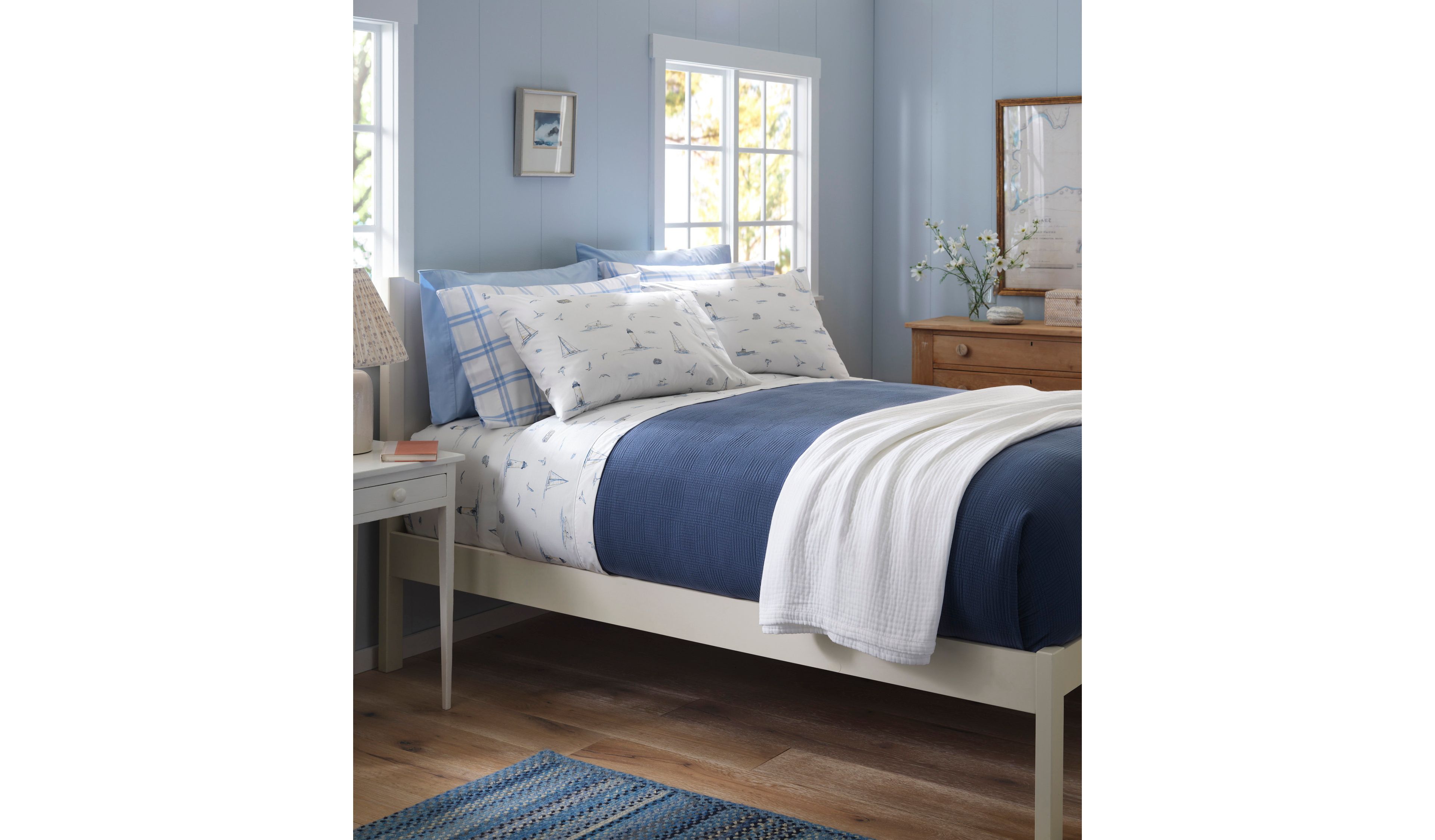 Lightweight Cotton Gauze Blanket
