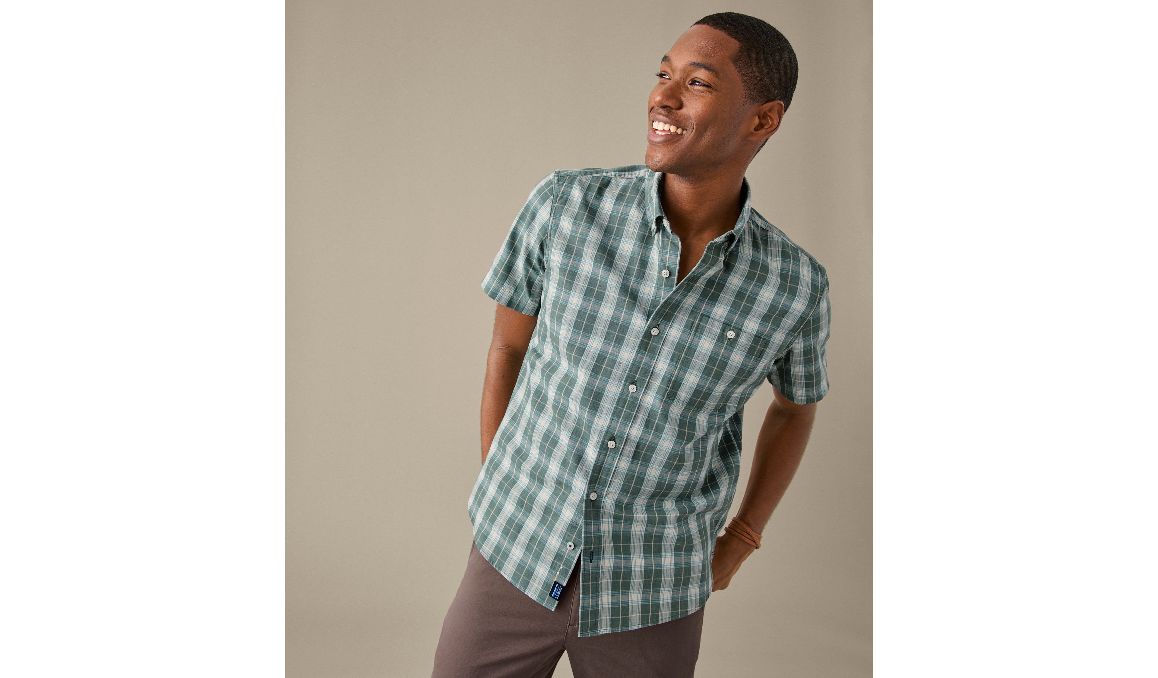 Men's Comfort Stretch® Chambray Shirt, Slightly Fitted, Short-Sleeve, Plaid