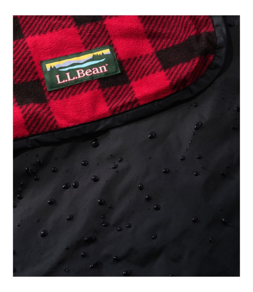 L.L.Bean Waterproof Outdoor Blanket,Plaid, Persimmon Orange Ombre Plaid/Black, small image number 4