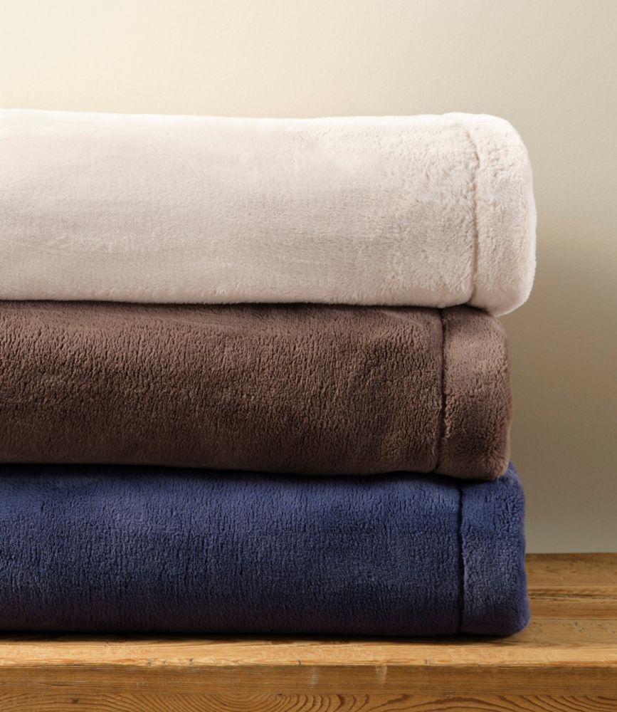 Wicked Plush Premium Throw