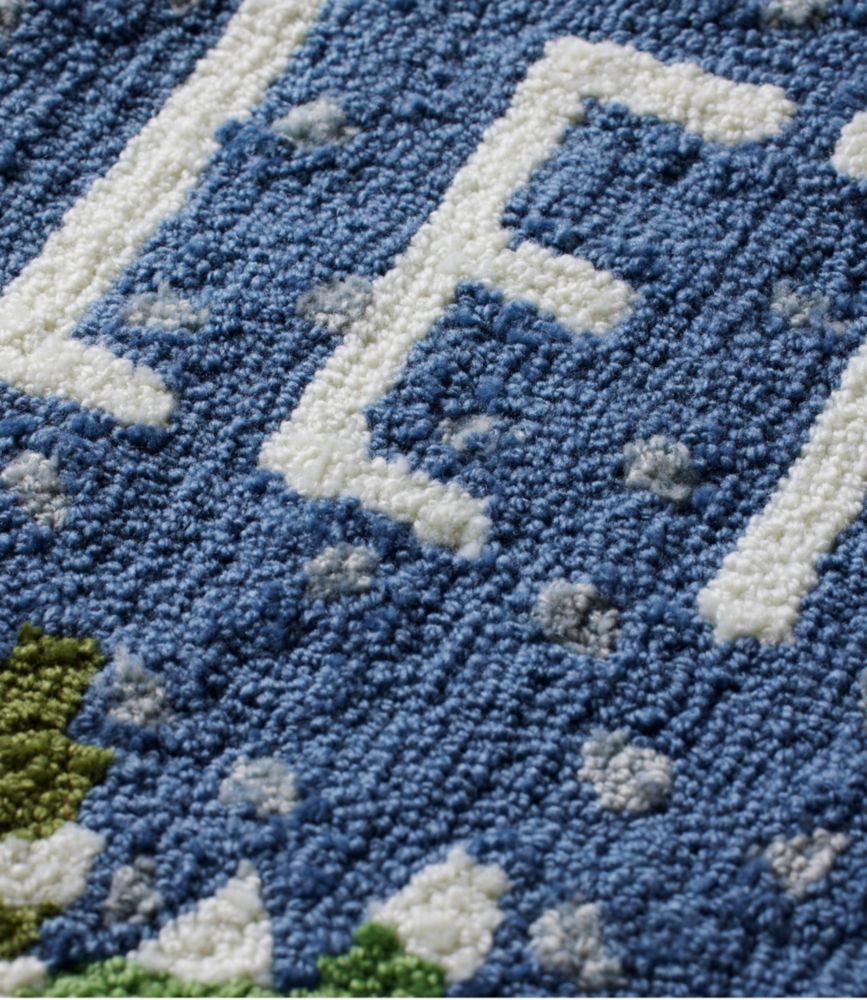 Indoor/Outdoor Vacationland Rug, Frosted Trees