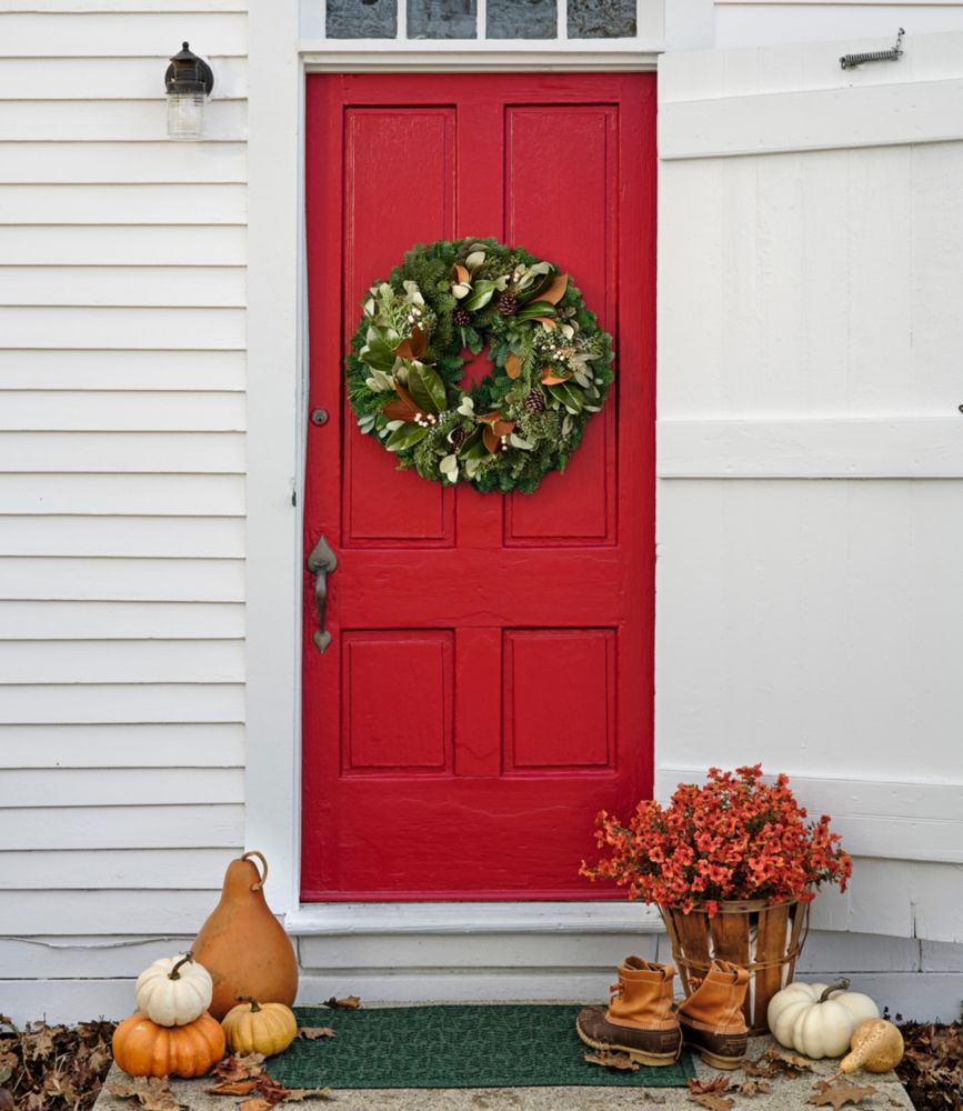 Magnolia Eucalyptus Wreath, 24"
