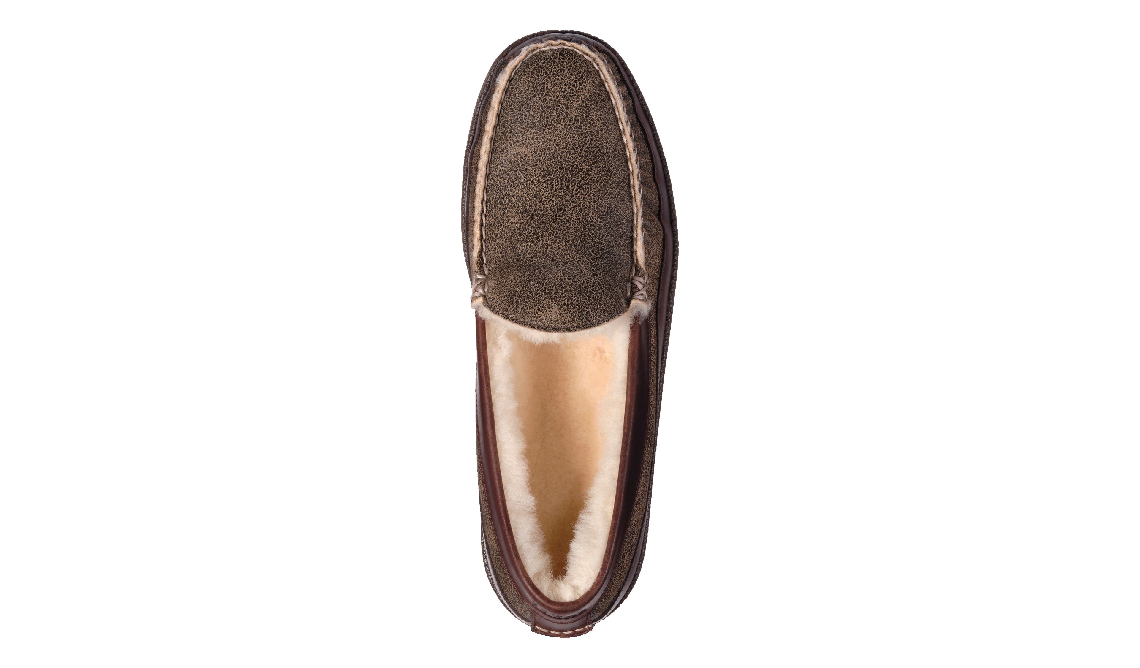 Men's Lodge Moc Vibram® Slippers, Shearling