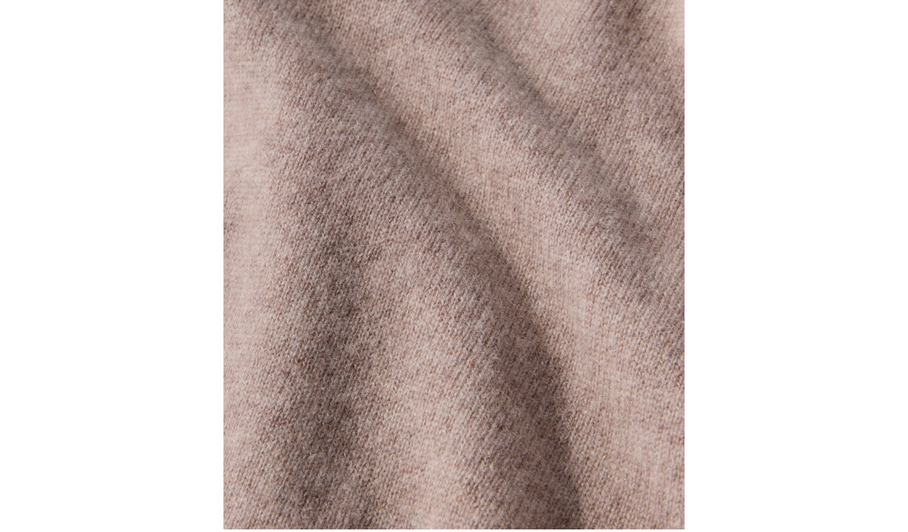 Women's Classic Cashmere Sweater