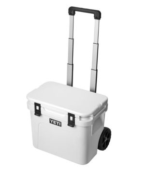 Yeti Roadie 32 Wheeled Cooler, New