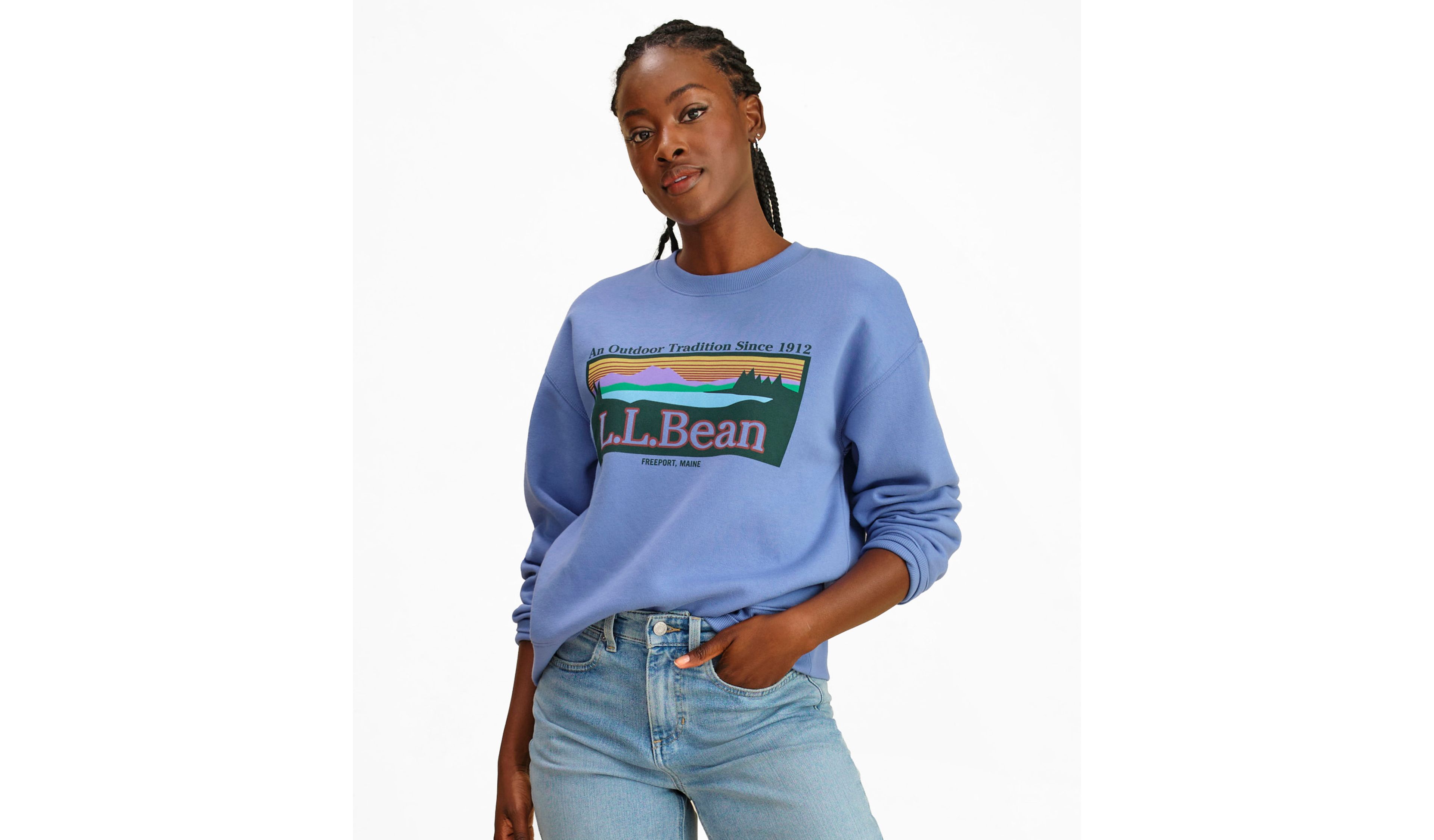 Women's Essential Sweatshirt, Crewneck Logo