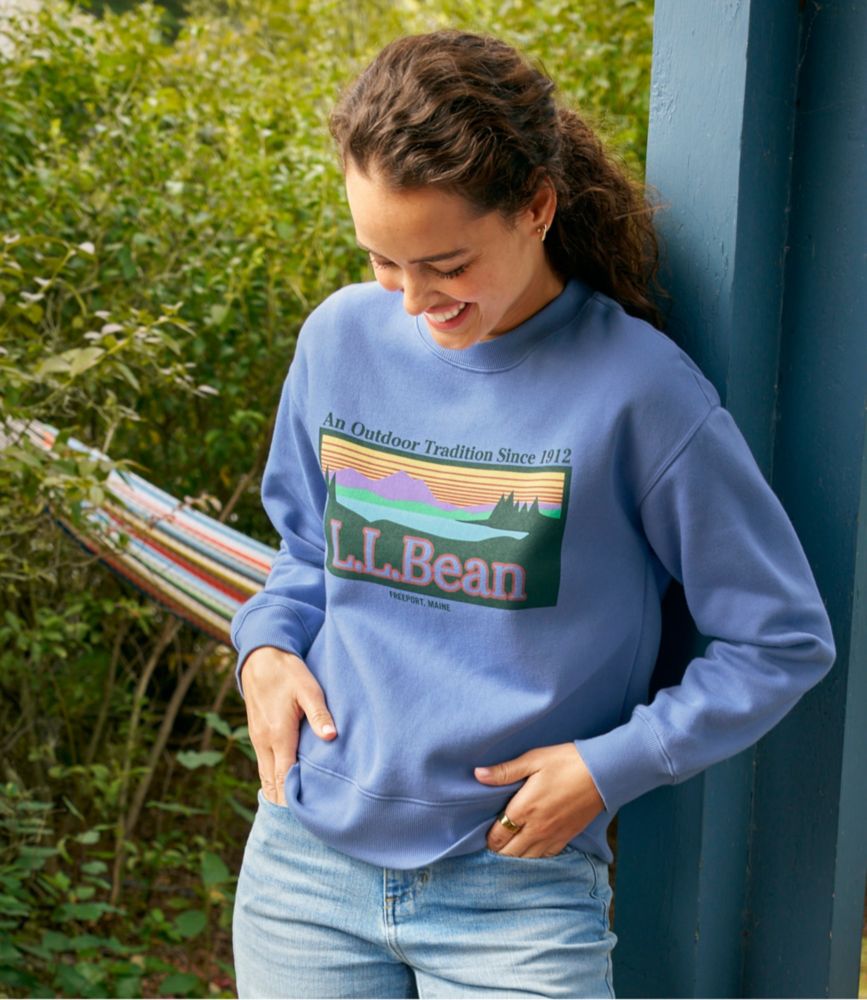 Women's Essential Sweatshirt, Crewneck Logo