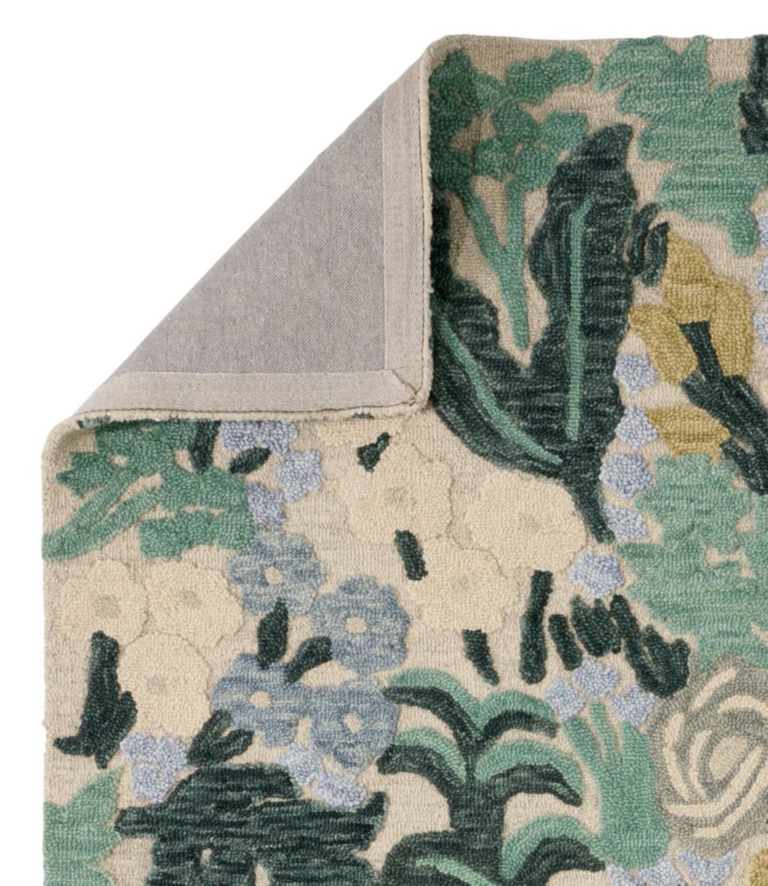 Leafy Floral Wool Tufted Rug