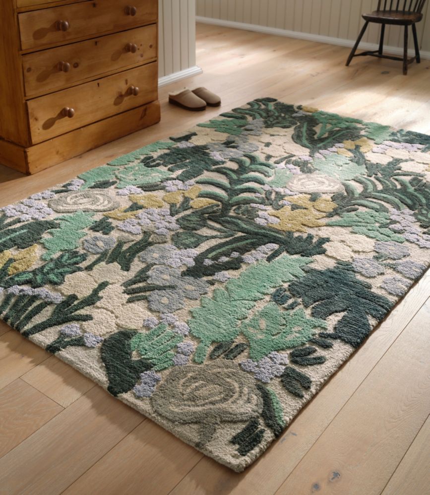 Leafy Floral Wool Tufted Rug