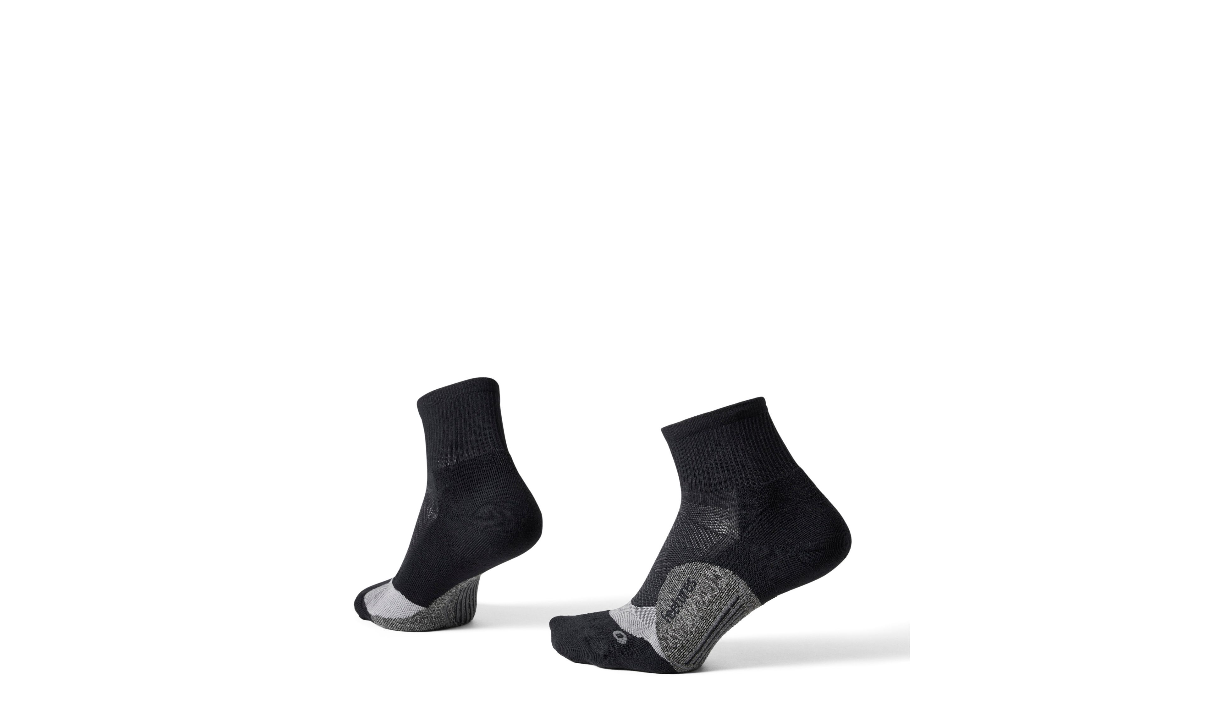 Adults' Feetures Quarter Light Cushion Socks