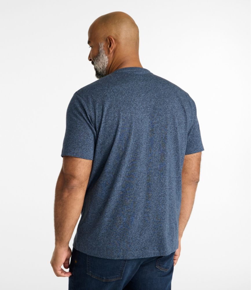 Men's Carefree Unshrinkable Tee, Slightly Fitted, Short-Sleeve