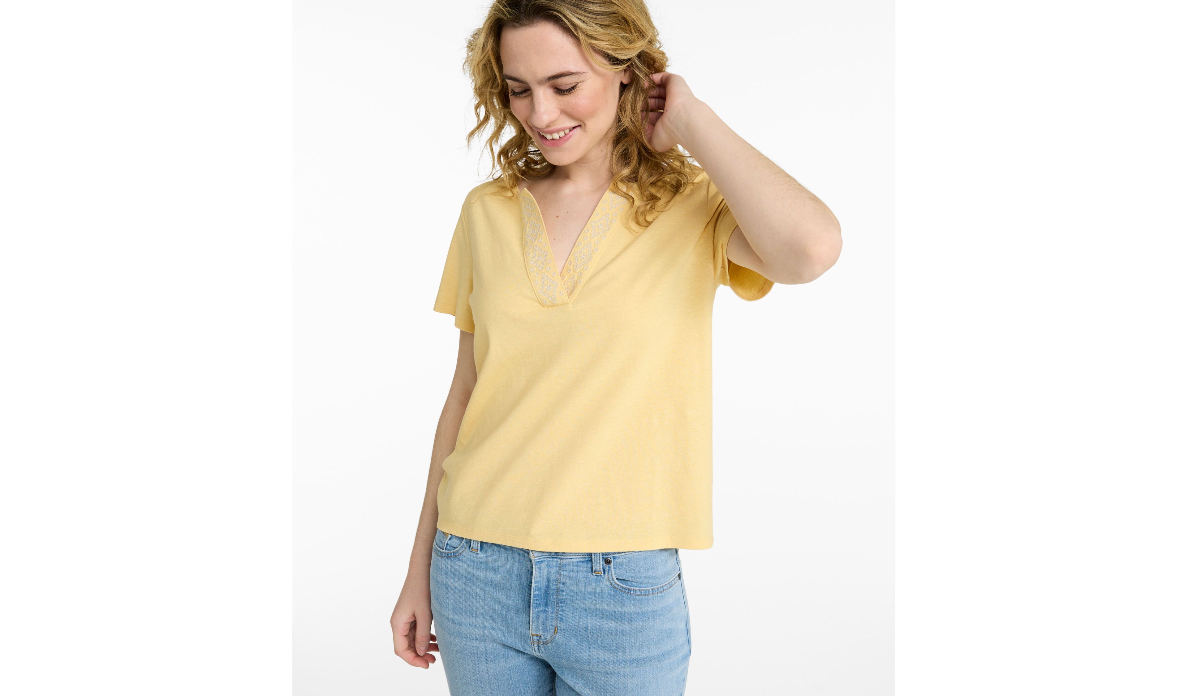 Women's Lakeside Linen/Cotton Tee, Short-Sleeve Embroidered Splitneck