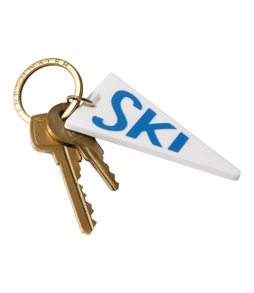 Pennant Charm, Ski