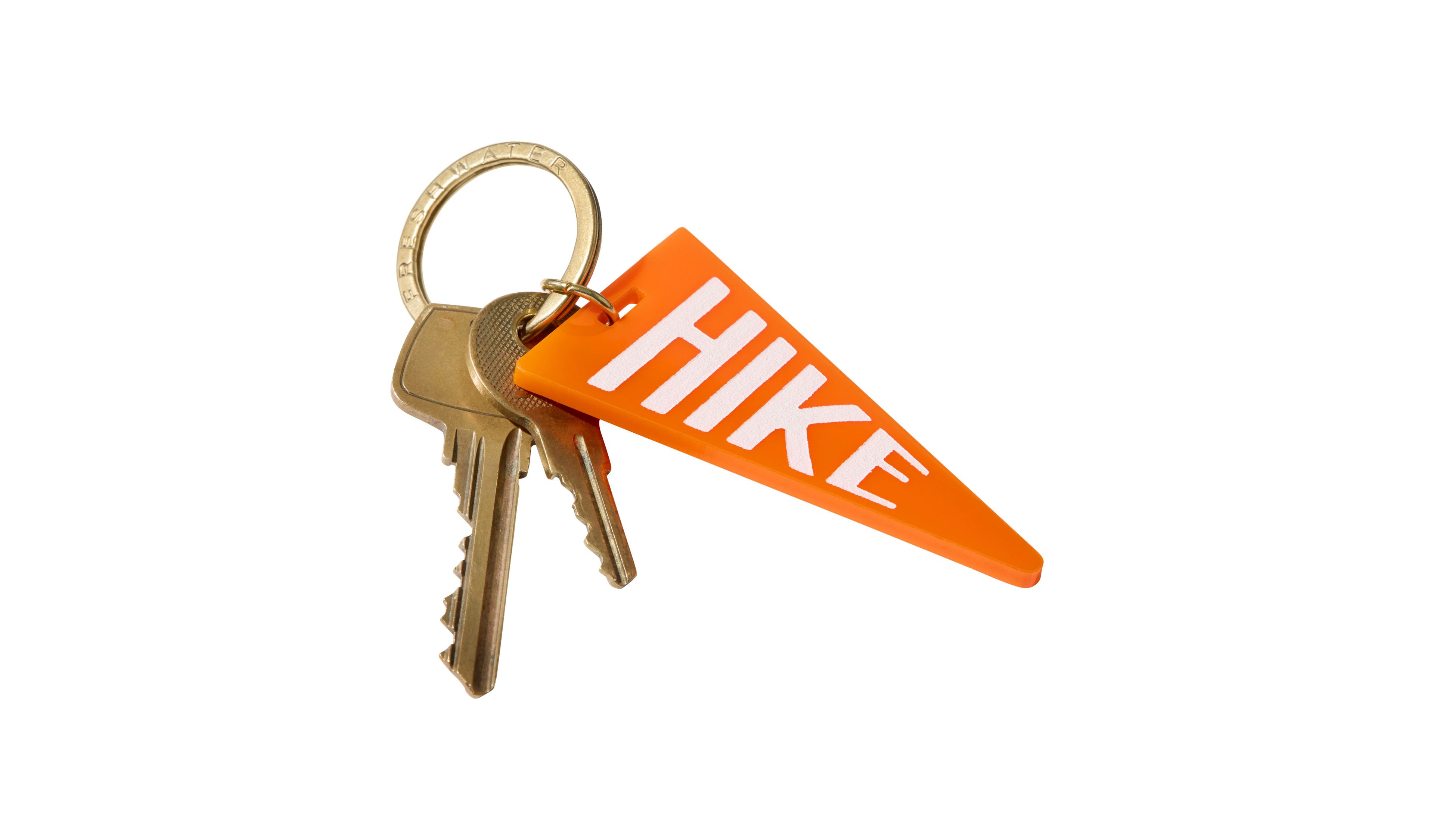 Pennant Charm, Hike