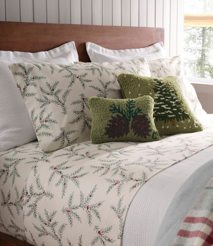 Wool Hooked Throw Pillow, Pinecone, 8" x 12"
